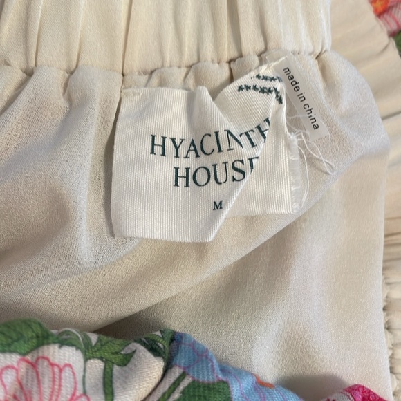 Tuckernuck - hyacinth house - Picture 3 of 4